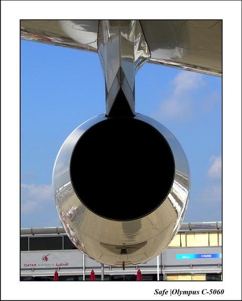 2005 - 06 - Boeing 777 et 727 - 4.jpg